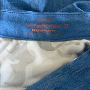 Vineyard Vines Boys performance shorts size 12